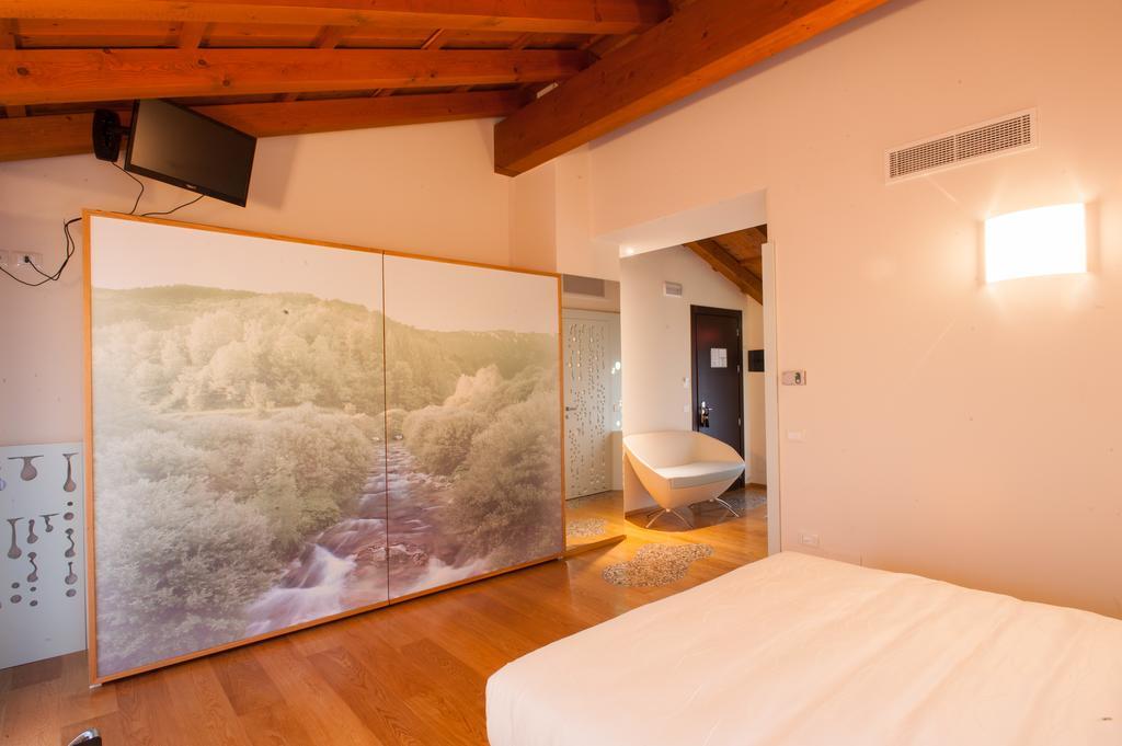 Elliot Osteria E Dormire In Collina Манцано Экстерьер фото